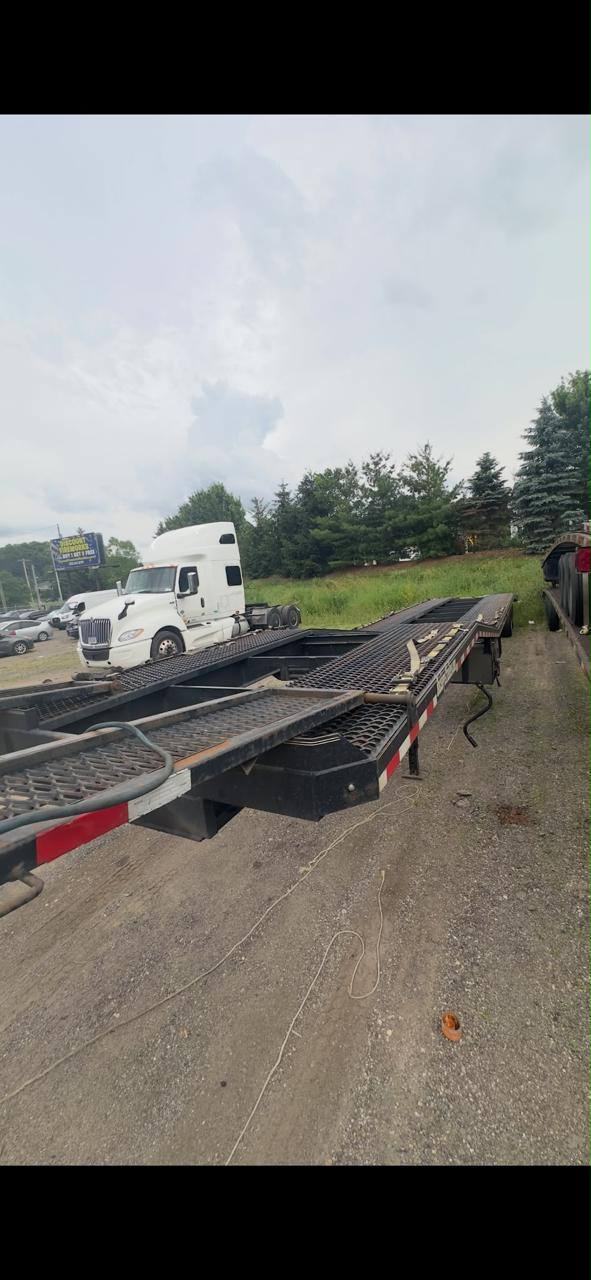 Kaufman 3-Car trailer